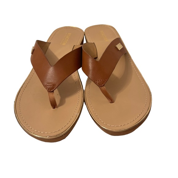 Reaction Kenneth Cole Platform Tan Wedge Sandals Size 9 - Picture 6 of 7